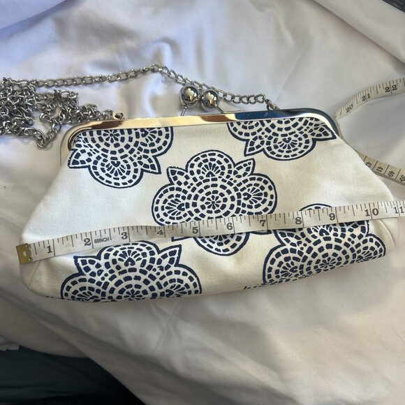 Donna Dixon Handbag Purse Blue Shoulder Crossbody Chain Straps Canvas Kiss Clasp - Picture 16 of 16